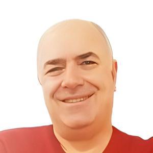Мертоглу Озгюр - фотография Мертоглу Озгюр , офтальмолог-хирург - Баку
